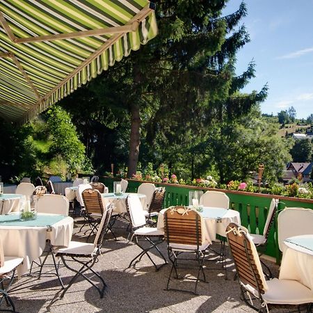 Flair-Hotel Waldfrieden Schwarzatal ภายนอก รูปภาพ