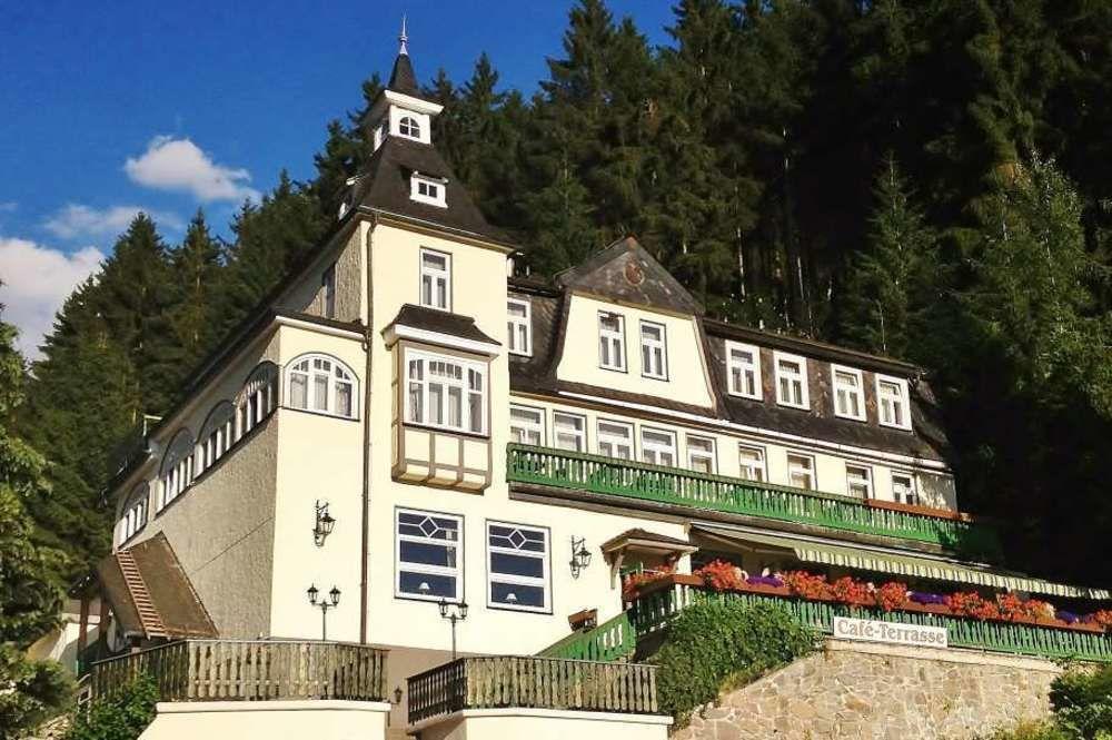 Flair-Hotel Waldfrieden Schwarzatal ภายนอก รูปภาพ